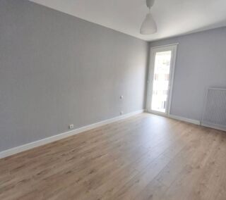  Appartement � vendre 4 pi�ces 73 m�