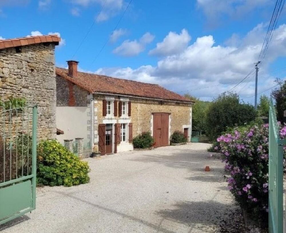 Vente Maison Maison Nanteuil en vallee