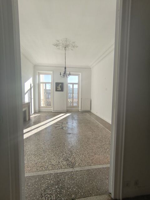  Appartement � louer 6 pi�ces 173 m�