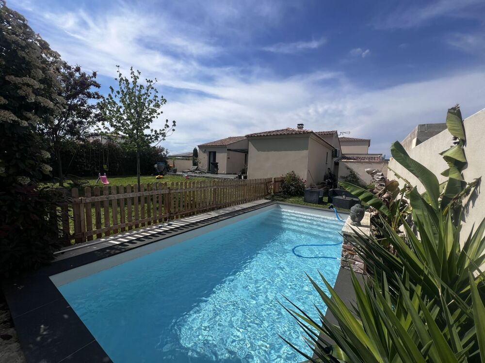 Villa PLAIN PIED AVEC PISCINE