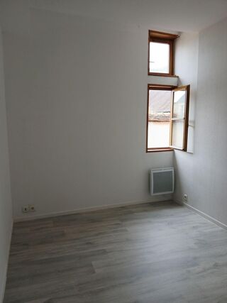  Appartement à louer 2 pièces 51 m²