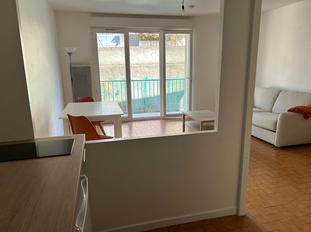 Location Appartement 1 Pièce meublé Nimes