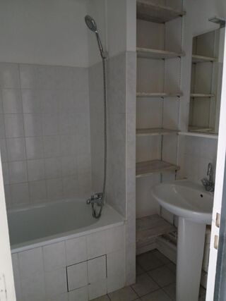  Appartement à louer 2 pièces 51 m²