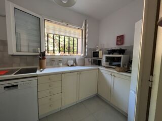  Appartement à louer 2 pièces 37 m²