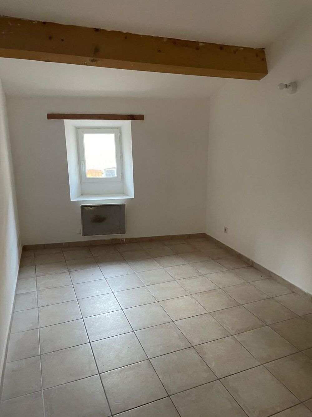 Location Appartement 4 Pièces Les mages