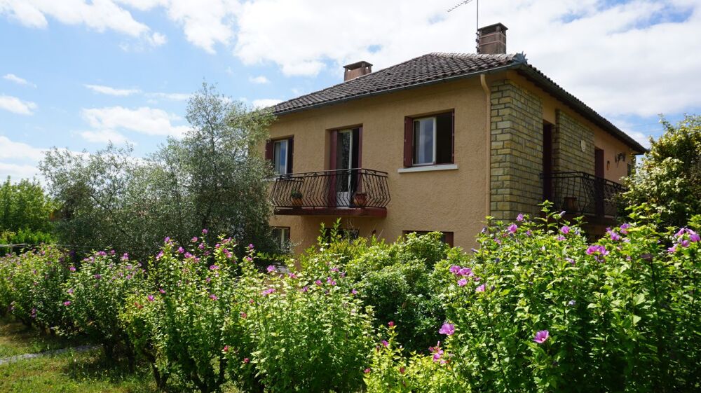 Maison dans quartier calme