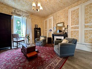  Maison � vendre 10 pi�ces 214 m�