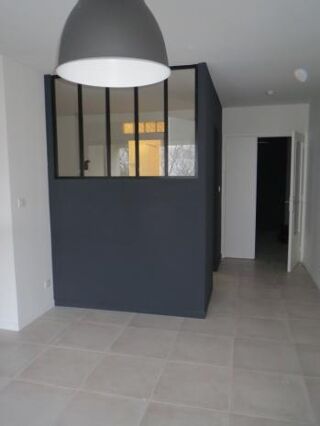  Appartement à louer 2 pièces 38 m²