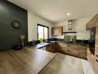  Maison � vendre 6 pi�ces 140 m�