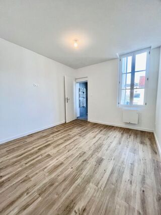  Appartement à louer 3 pièces 62 m²