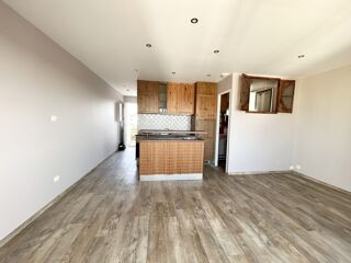  Appartement à louer 2 pièces 36 m²