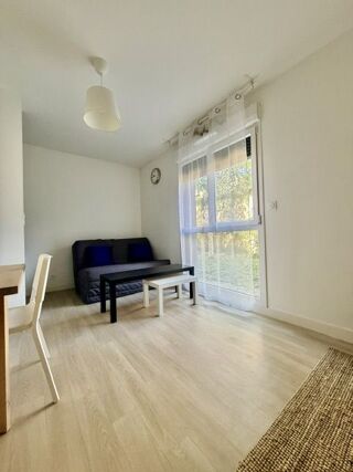  Appartement à louer 1 pièce 22 m²
