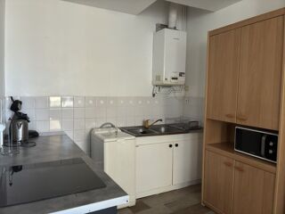  Appartement à louer 2 pièces 51 m²