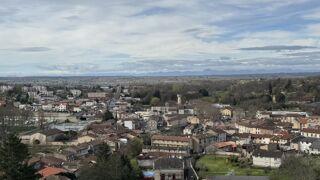  Appartement à louer 4 pièces 76 m²