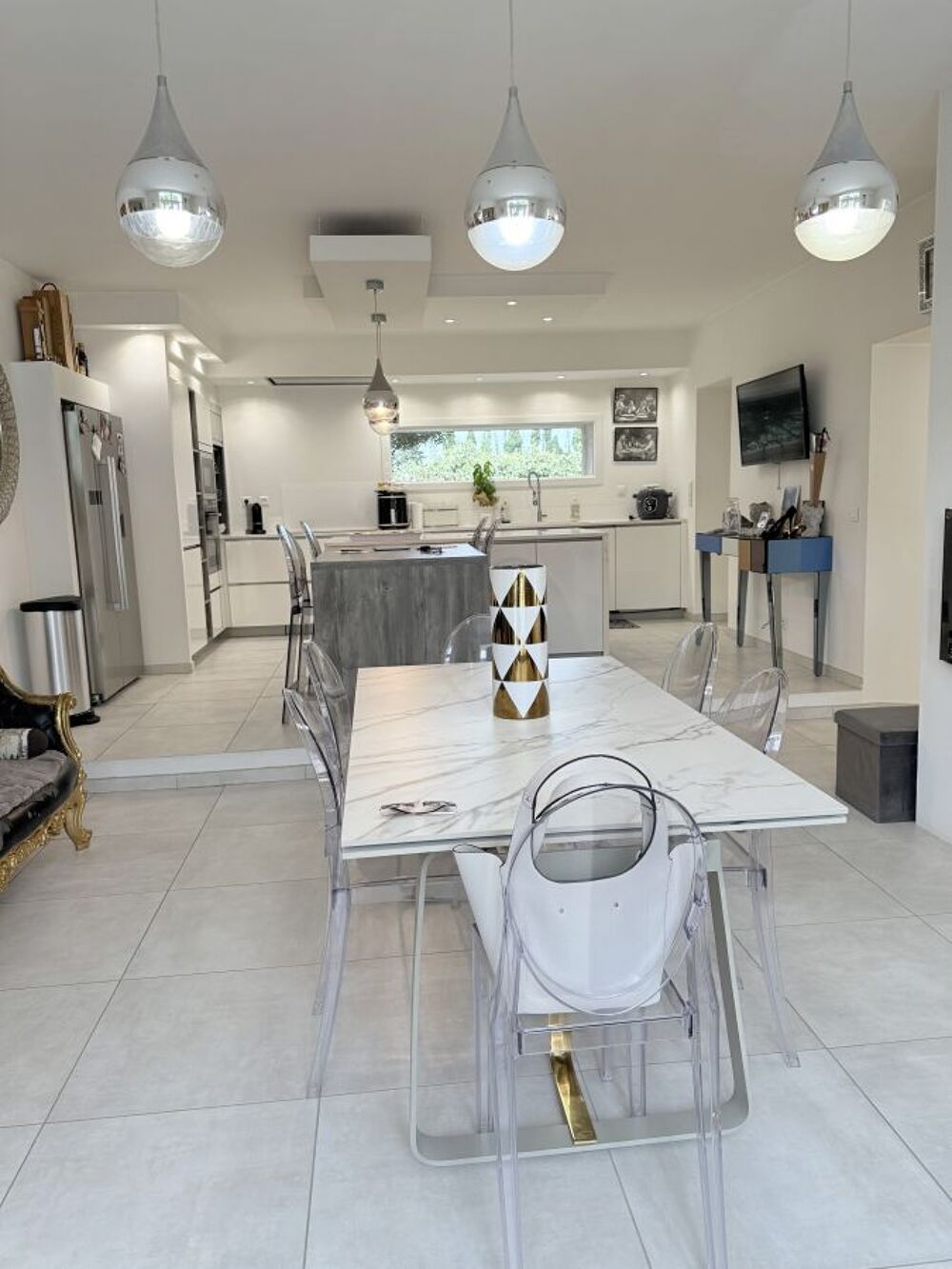 Villa 3 HABITATIONS 450 M2 SUR 5000 M2