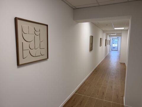 Local commercial 495 13730 Saint victoret