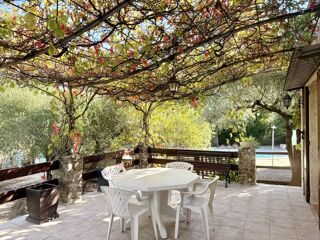 Vente Maison Villa PLAIN PIED BELLE PARCELLE PISCINE Uzes
