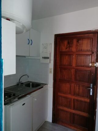  Appartement à louer 1 pièce 20 m²