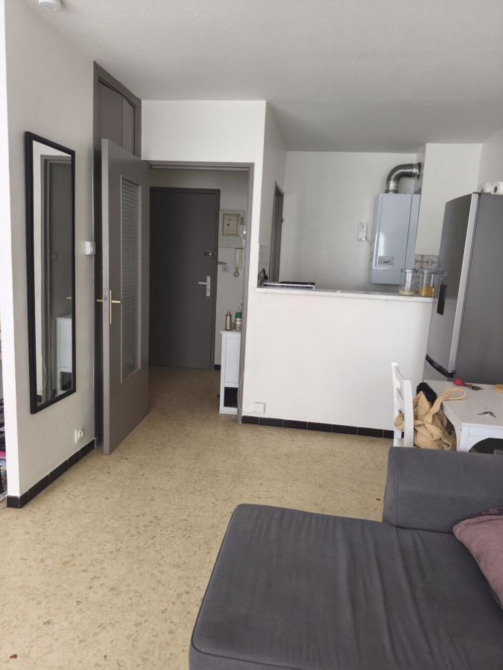 Location Appartement 1 Pièce Nimes