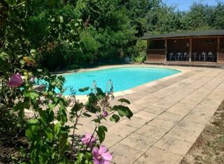  Maison à vendre 14 pièces 312 m²