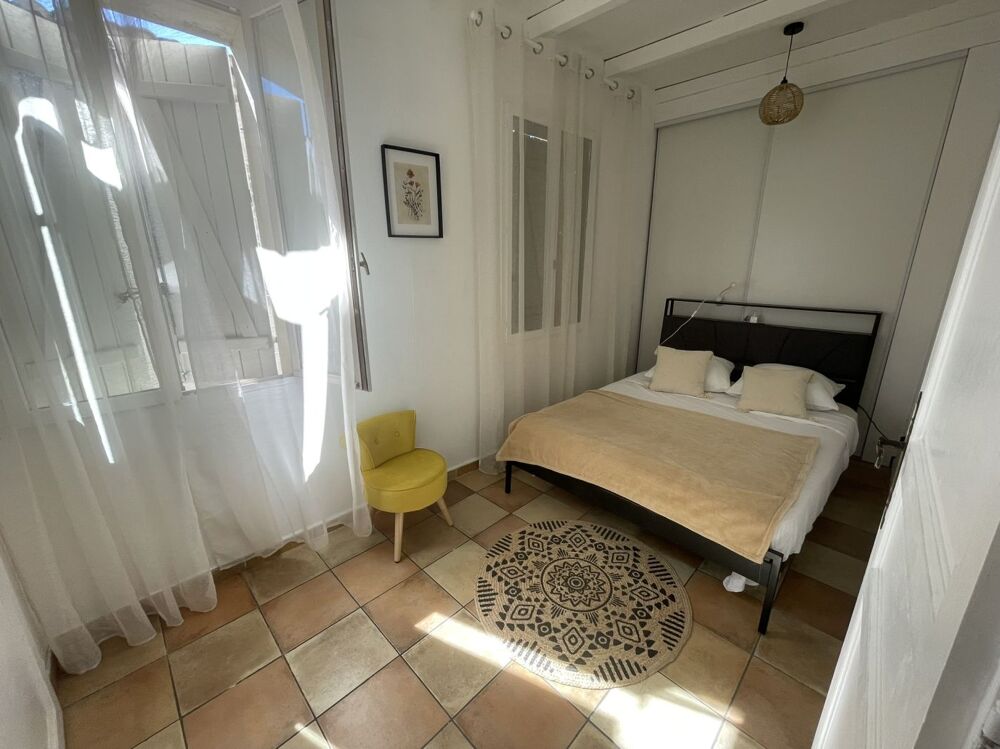 Vente Appartement 2 Pièces + terrasse Intra muros Aigues mortes