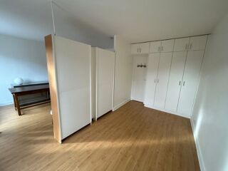  Appartement à louer 1 pièce 42 m²