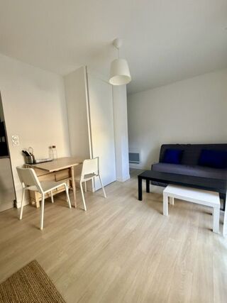  Appartement à louer 1 pièce 22 m²