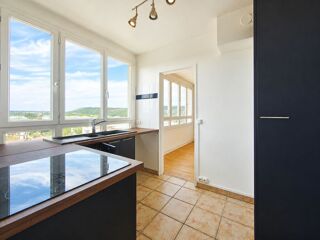  Appartement à louer 3 pièces 61 m²