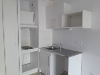  Appartement à louer 2 pièces 38 m²