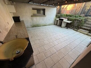  Appartement à louer 5 pièces 90 m²