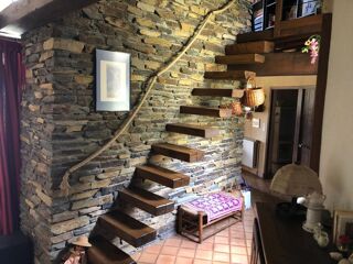  Maison � vendre 8 pi�ces 275 m�