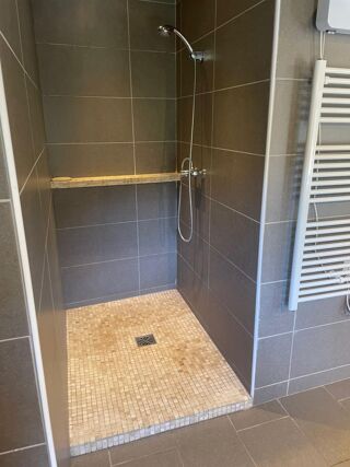  Appartement à louer 2 pièces 118 m²