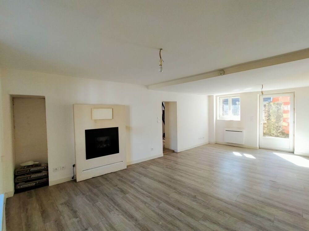 Vente Maison Maison de village ref.7226 Courcite
