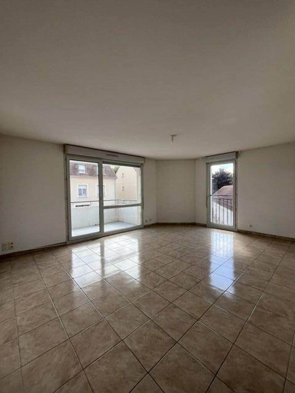 Location Appartement 3 Pièces Résidence Troyes