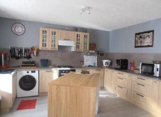  Maison � vendre 9 pi�ces 202 m�