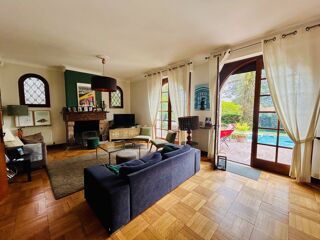  Maison � vendre 7 pi�ces 205 m�