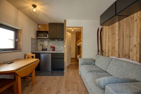   Studio r�nov� avec go�t Appartement - 2 pi�ce(s) - 21 m�