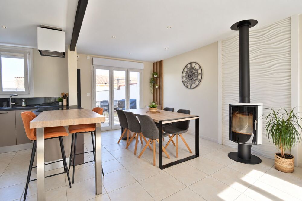 Vente Maison Maison Ref: Glycine Villedieu la blouere