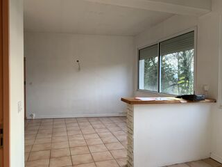  Immeuble à vendre 8 pièces 200 m²
