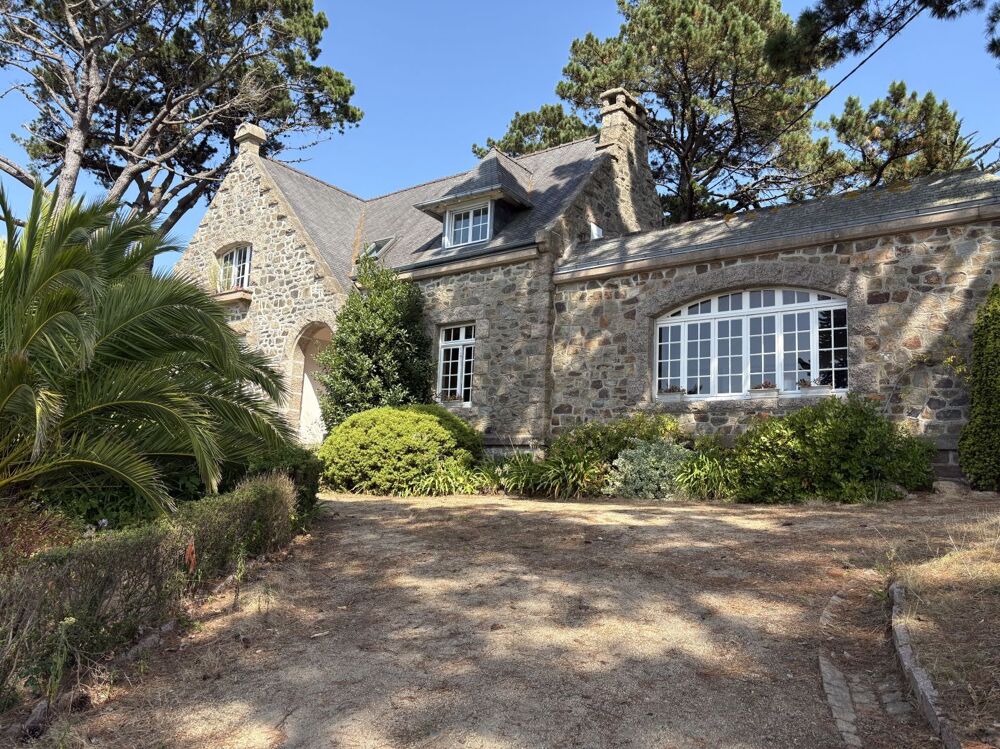 Maison 8 pièces 218 m² · à Perros Guirec · 218 m² · 618 000 €