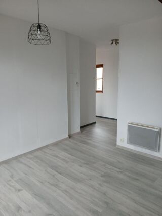  Appartement à louer 2 pièces 51 m²