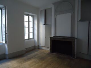  Immeuble à vendre 1 pièce 220 m²