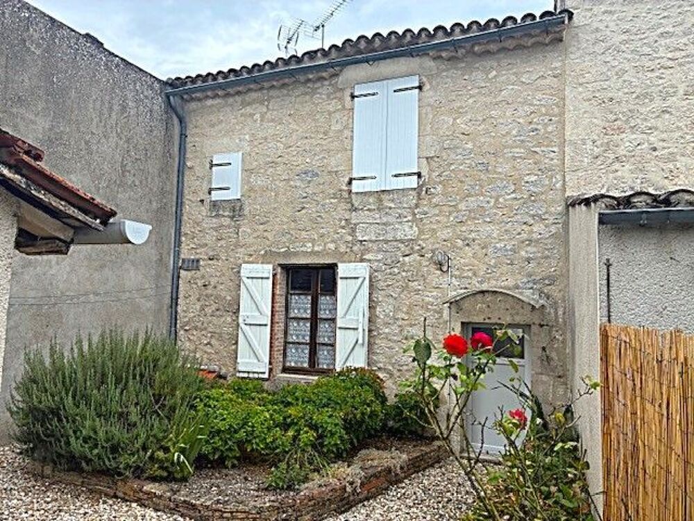 Maison village