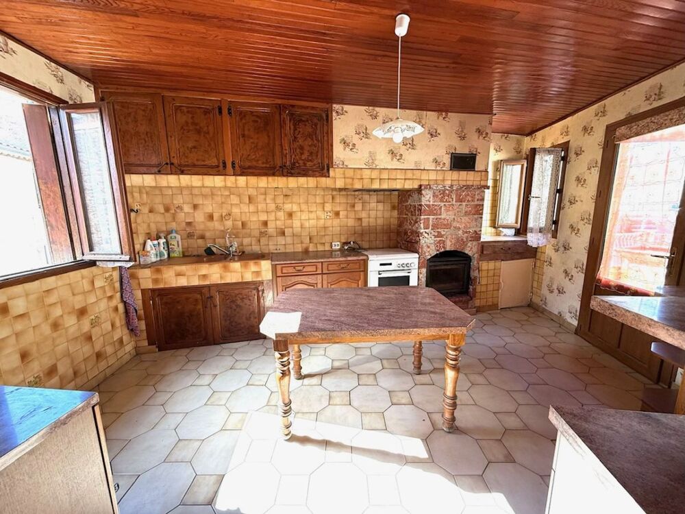 Vente Maison Maison de village avec garage et terrasse Premian