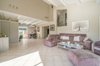  Maison à vendre 6 pièces 143 m²
