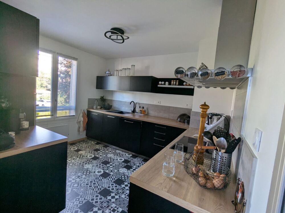 Vente Appartement 3 Pièces Grand T3 Traversant Saint genis pouilly