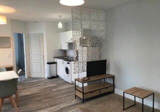  Appartement à louer 2 pièces 34 m²