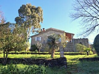  Maison � vendre 8 pi�ces 198 m�