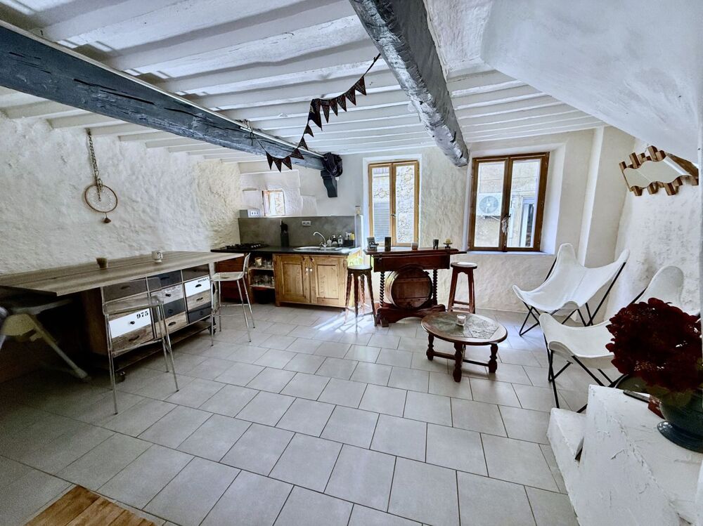 Maison de village AVEC GARAGE