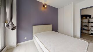  Appartement à louer 6 pièces 12 m²